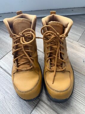 Big Kids' Nike Manoa Leather Boots - Wheat